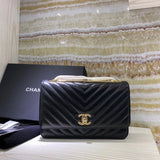 Zivas Charm Effortless Elegance Fashion Handbag (Everyday Luxury Essential) – Front View