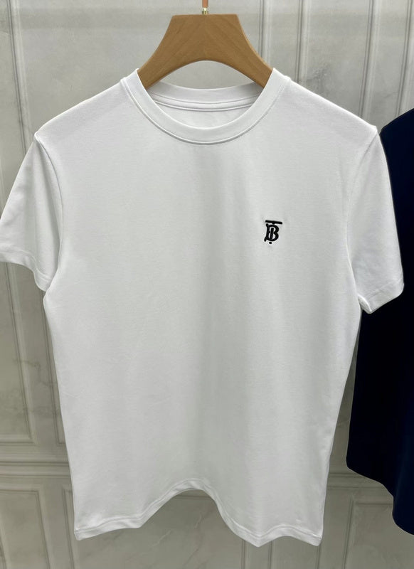 Front view of Burberry luxury piece style No.270