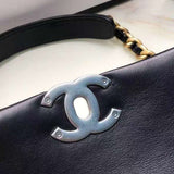  mid purse view 8