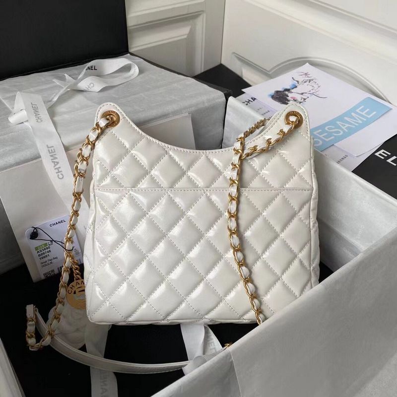 Zivas Charm Elevated Essentials Designer Handbag (Elevated Daily Companion) – Detail View