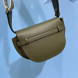 Ziva's Charm handbag – detail view (Standard Size)