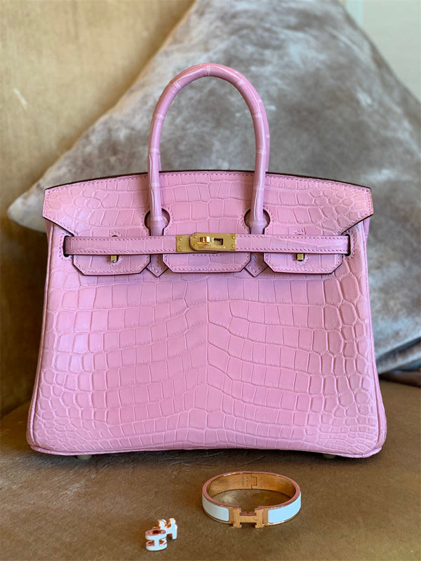 Structured handbag styled for everyday wear