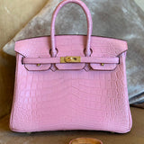 Structured handbag styled for everyday wear