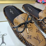 Louis Vuitton shoes Style 212 - back heel detail