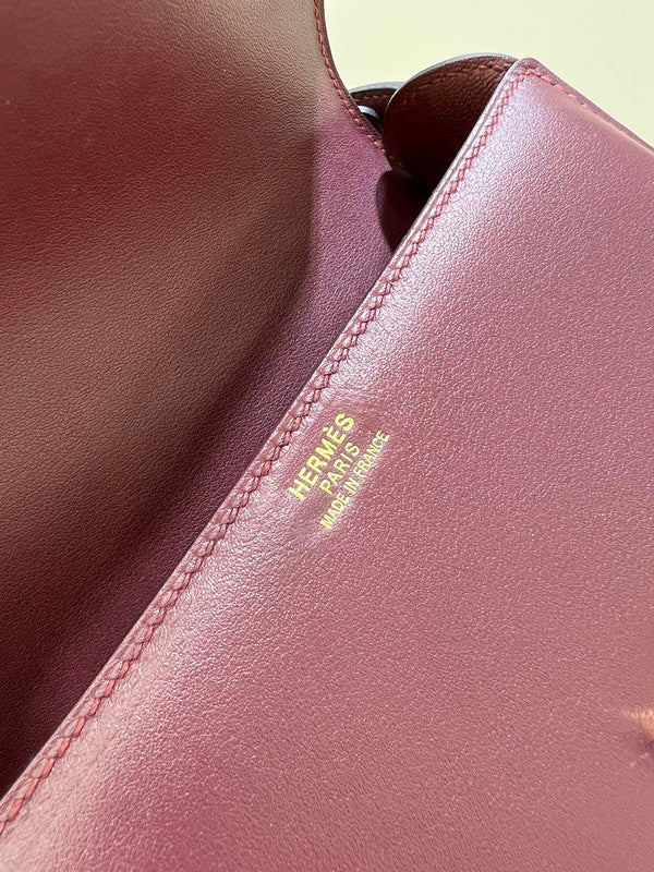 Graceful bag shown from front angle