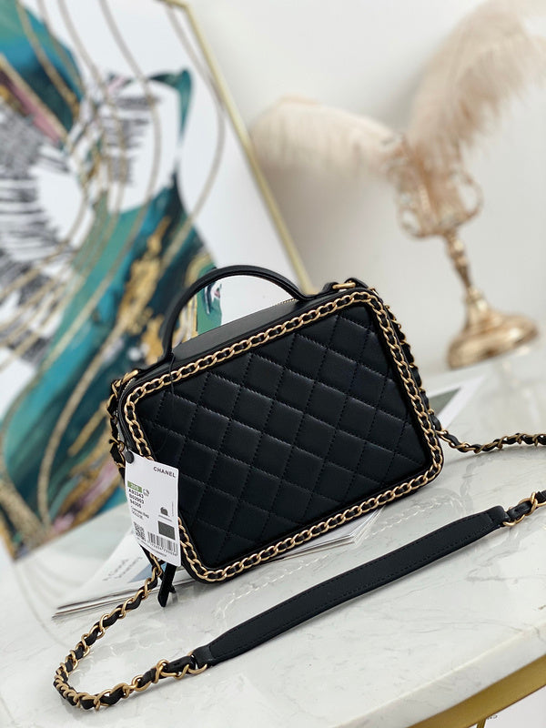  mid purse view 9