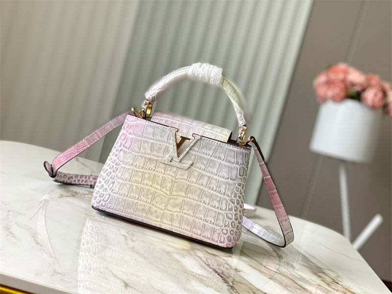  Smart everyday bag front view