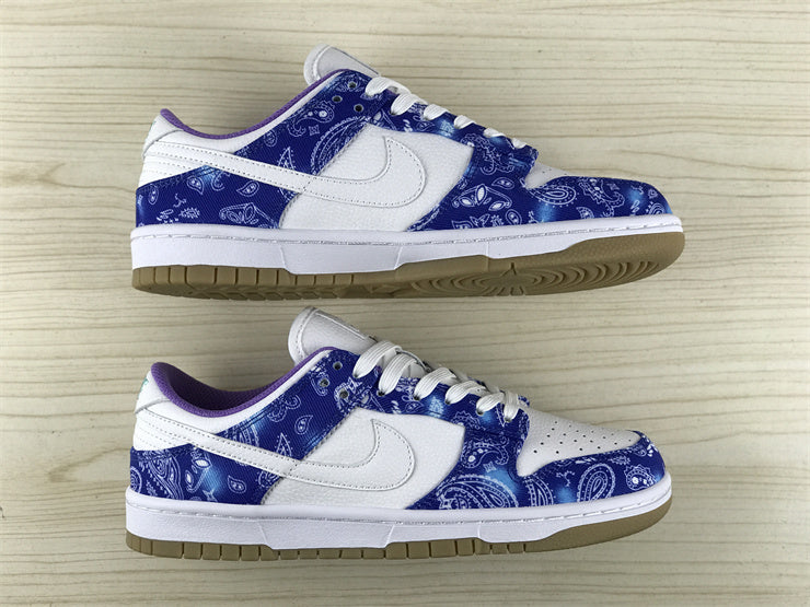 Nike classic monochrome luxury sneakers view 16 retro runner design