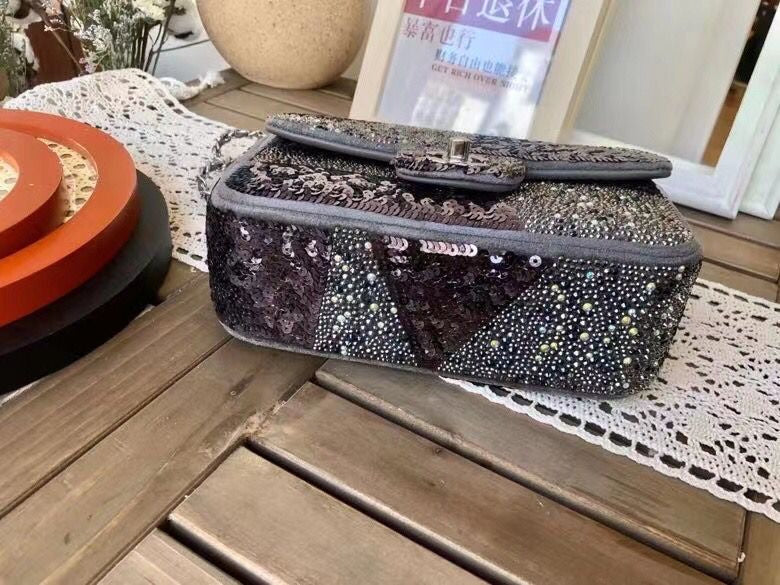  mid purse view 5