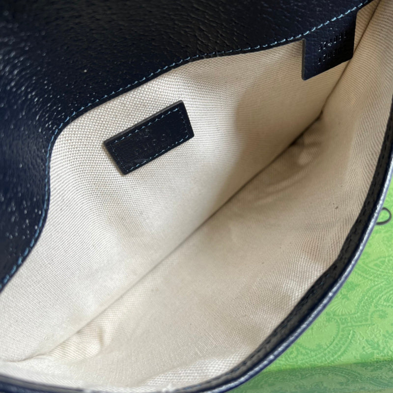 Close-up detail of chic modern women's handbag – women's luxury handbag