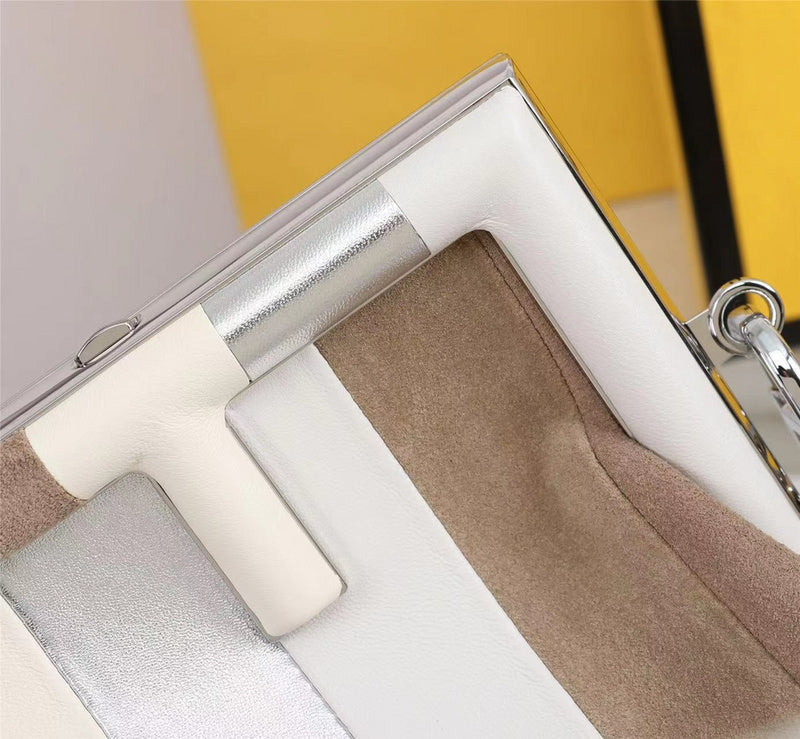 Ziva's Charm handbag – interior view (Standard Size)