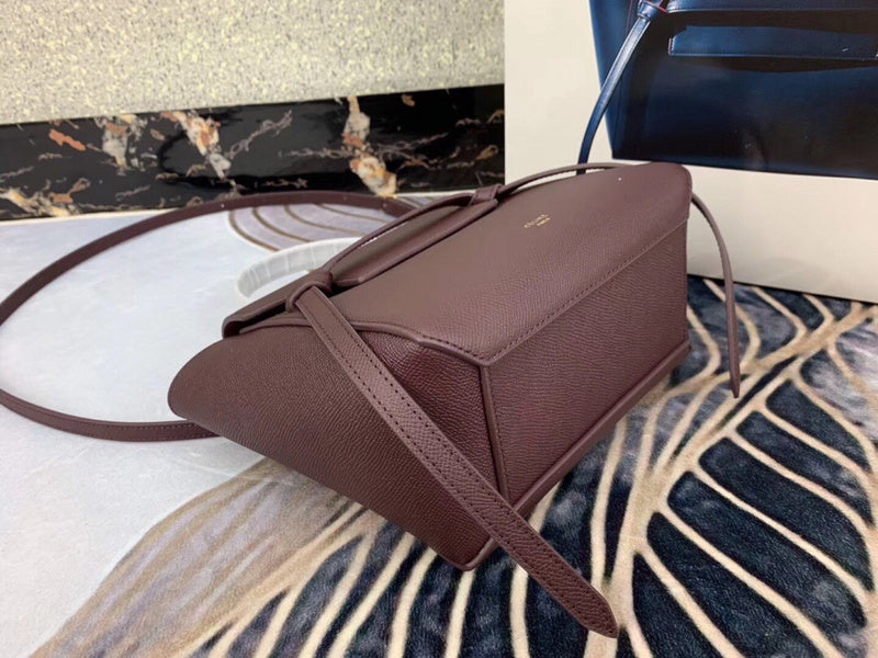 Front view of everyday-luxe elevated women's handbag – women's statement bag
