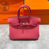 Interior view of tailored premium bag