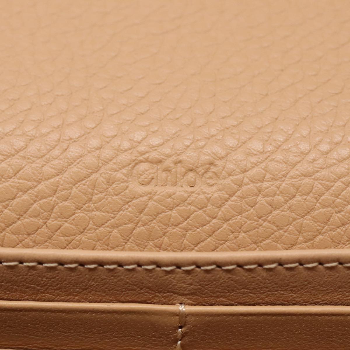 Miravent elegant leather Wallet angled view