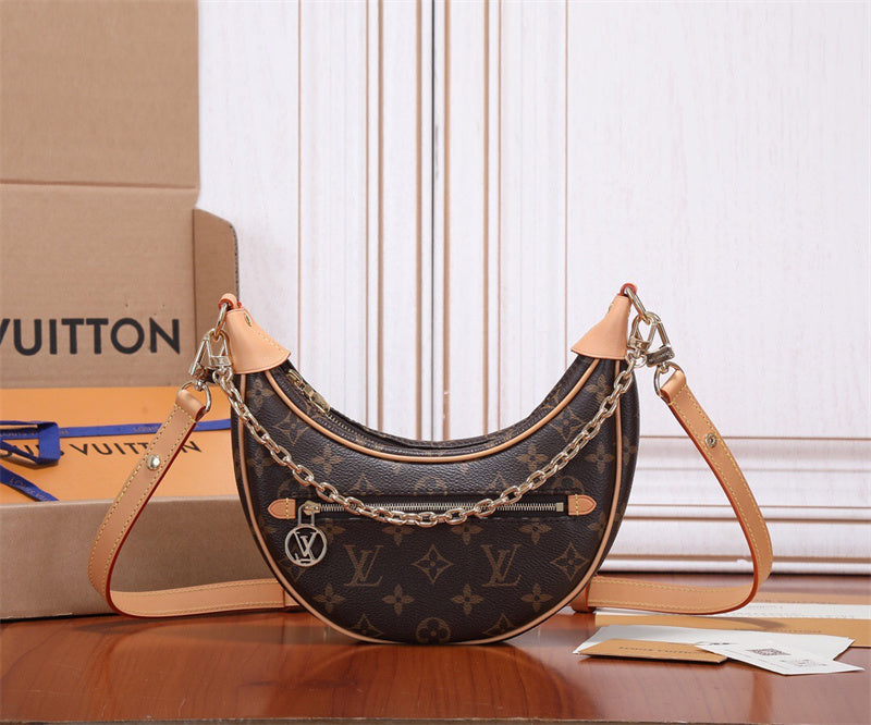 tote bag interior and compartment view 9