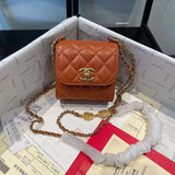 Zivas Charm Refined Structure Luxury Handbag (Polished Everyday Piece) – Interior View