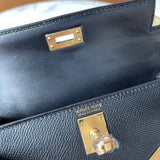 Close-up detail of everyday-ready bag design