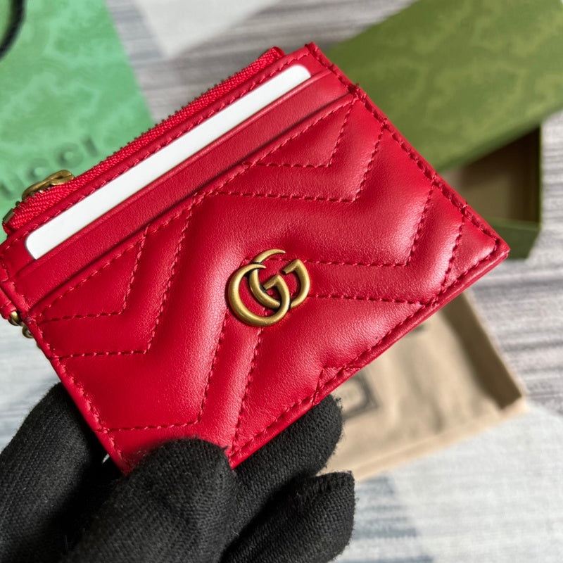Close-up detail of clean-lined bag design