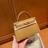 Side view of crisp structured handbag