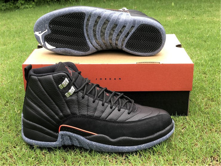 Nike Men's & Women's Premium Athletic Sneakers — Style 187 angle view
