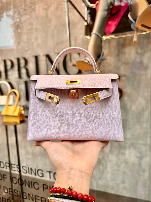 Sculpted handbag styled for everyday wear
