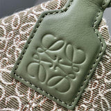 Ziva's Charm handbag – front view (21cm*17cm*12.5cm)