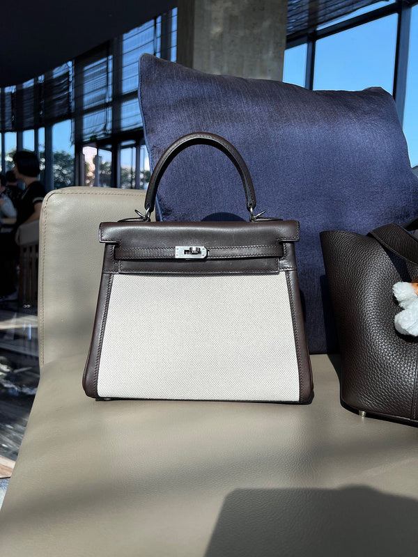 Everyday-Ready bag women's premium everyday handbag