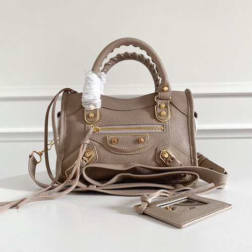 Zivas Charm Refined Everyday Style Statement Handbag (Signature Shape & Finish) – Front View 2