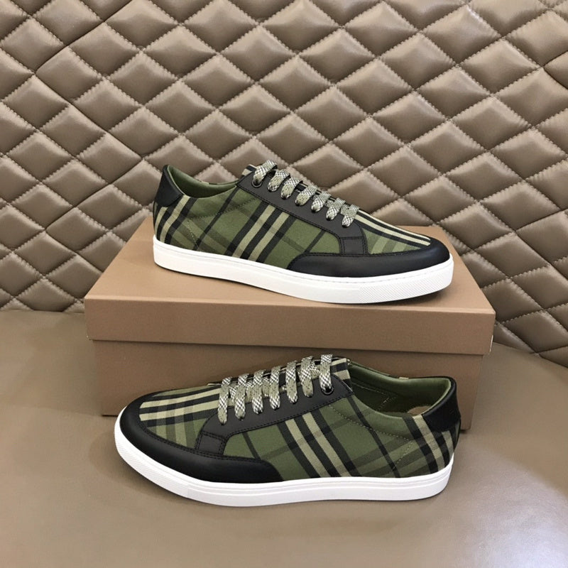 Burberry shoes Style 248 - packaging and accessories
