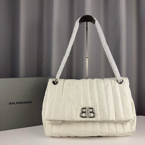Zivas Charm Contemporary Flair Fashion Handbag (Thoughtfully Structured Design) – Front View