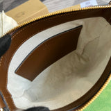 Handle and strap detail of chic premium women's handbag – women's luxury accessory
