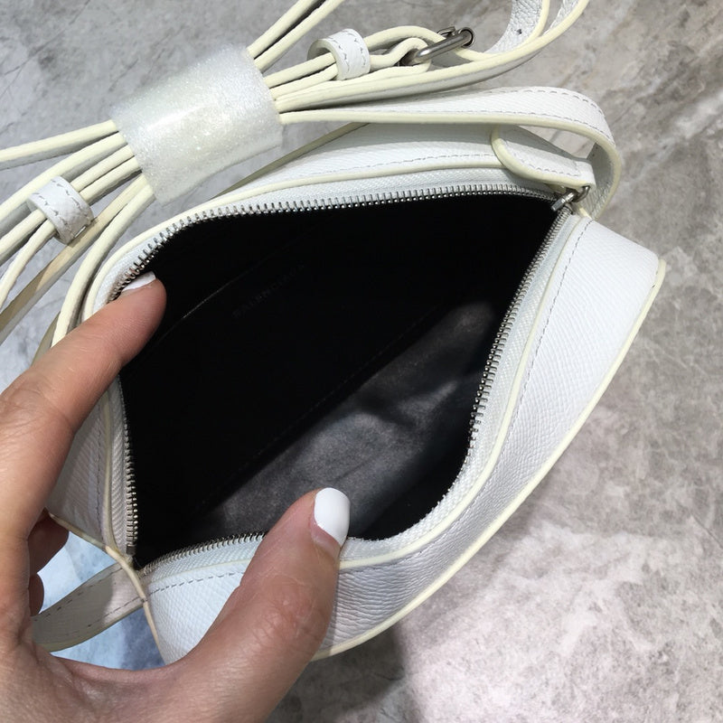 Classic Vegan Leather Handbag - Premium Craftsmanship Detailing | Women's Everyday Carry Handbag #807 - alternate angle view (image 8) of designer-inspired handbag