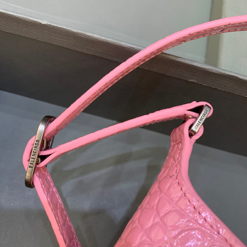 Zivas Charm Signature Style Statement Handbag (Timeless Wardrobe Addition) – Front View 2