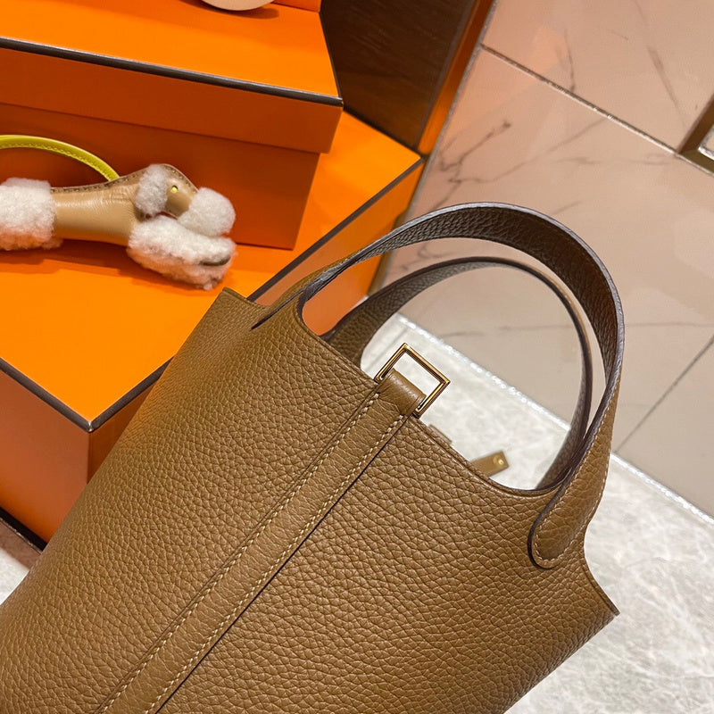 Close-up detail of streamlined bag design