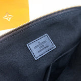 Side profile of premium chic women's handbag – women's luxury handbag