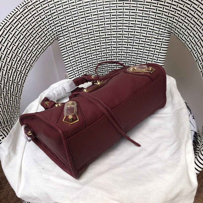 Back view of premium chic women's handbag – women's designer-style accessory