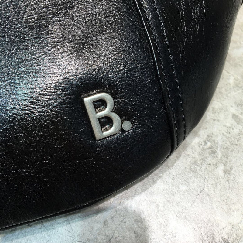 Elegant Premium PU Leather Handbag - Polished Finish | Women's Luxury Handbag #218 - back view (image 4) of designer-inspired handbag