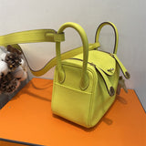  Graceful tote bag carried on shoulder 16