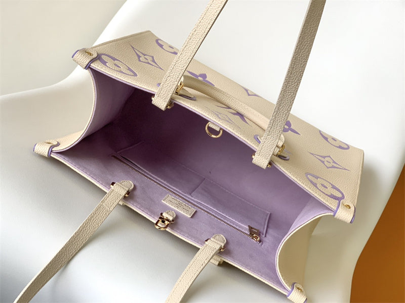  crossbody bag interior and compartment view 9