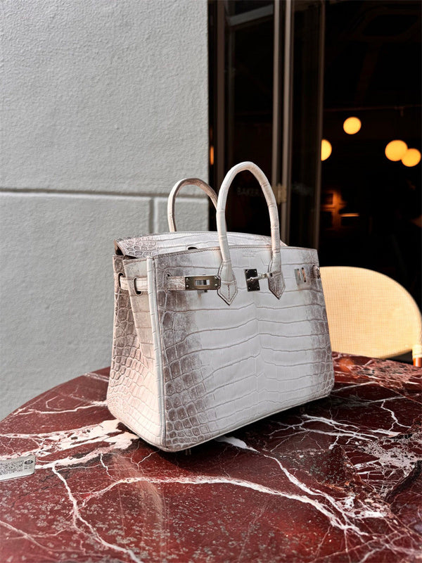  top-handle bag interior and compartment view 9