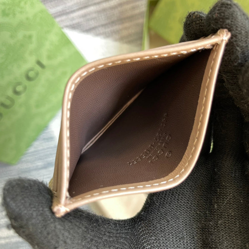 Close-up detail of polished elevated women's handbag – women's luxury accessory