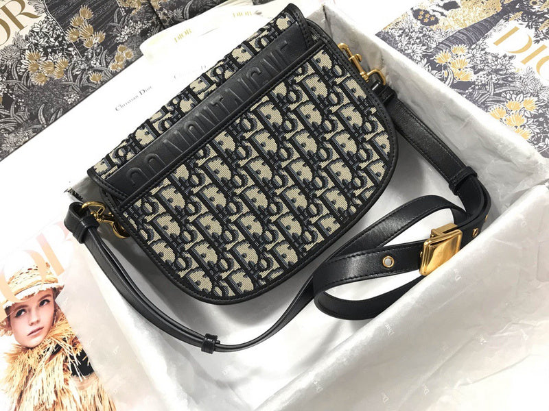 Close-up detail of premium polished women's handbag – women's designer-style accessory