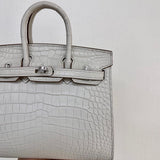  Timeless shopper bag front view 19