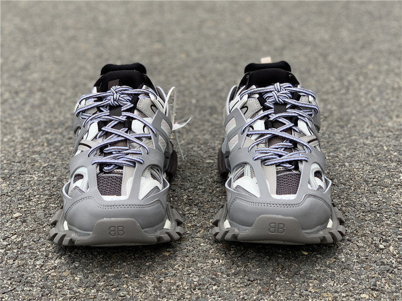 Nike Men's & Women's Luxury Low-Top Trainers — Style 081 interior view