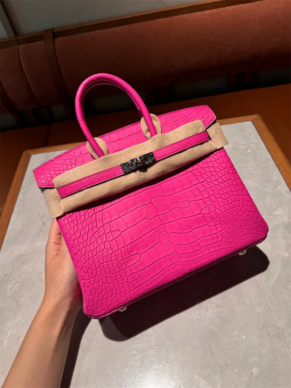 Interior view of sculpted premium bag
