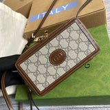 Handle and strap detail of premium elevated women's handbag – women's statement bag