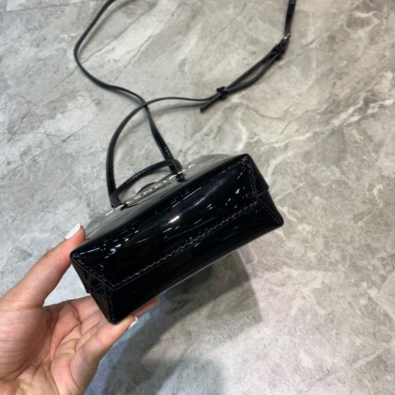 Modern Vegan Leather Handbag - Understated Luxury Look | Women's Premium Handbag #1051 - hardware and detail close-up (image 5) of designer-inspired handbag