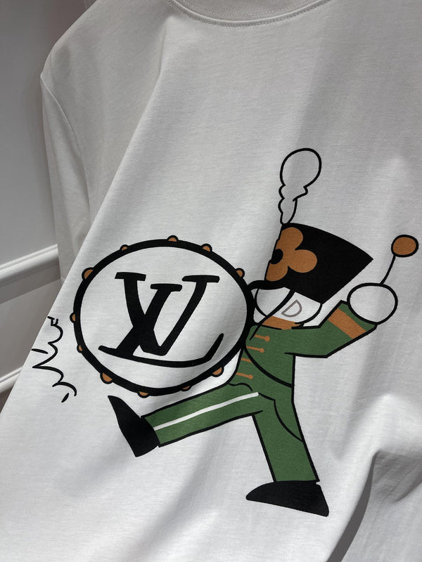 Flat lay presentation of Louis Vuitton cotton t-shirt with relaxed-fit cut