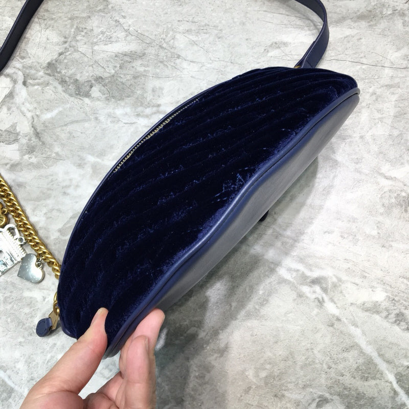 Polished Premium PU Leather Handbag - Premium Craftsmanship Detailing | Women's Statement Accessory #722 - hardware and detail close-up (image 5) of designer-inspired handbag