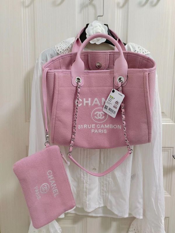  handbag, spacious everyday style, image 4